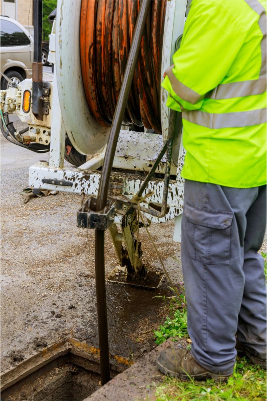 Sewer Line Unclogging in West Palm Beach, FL